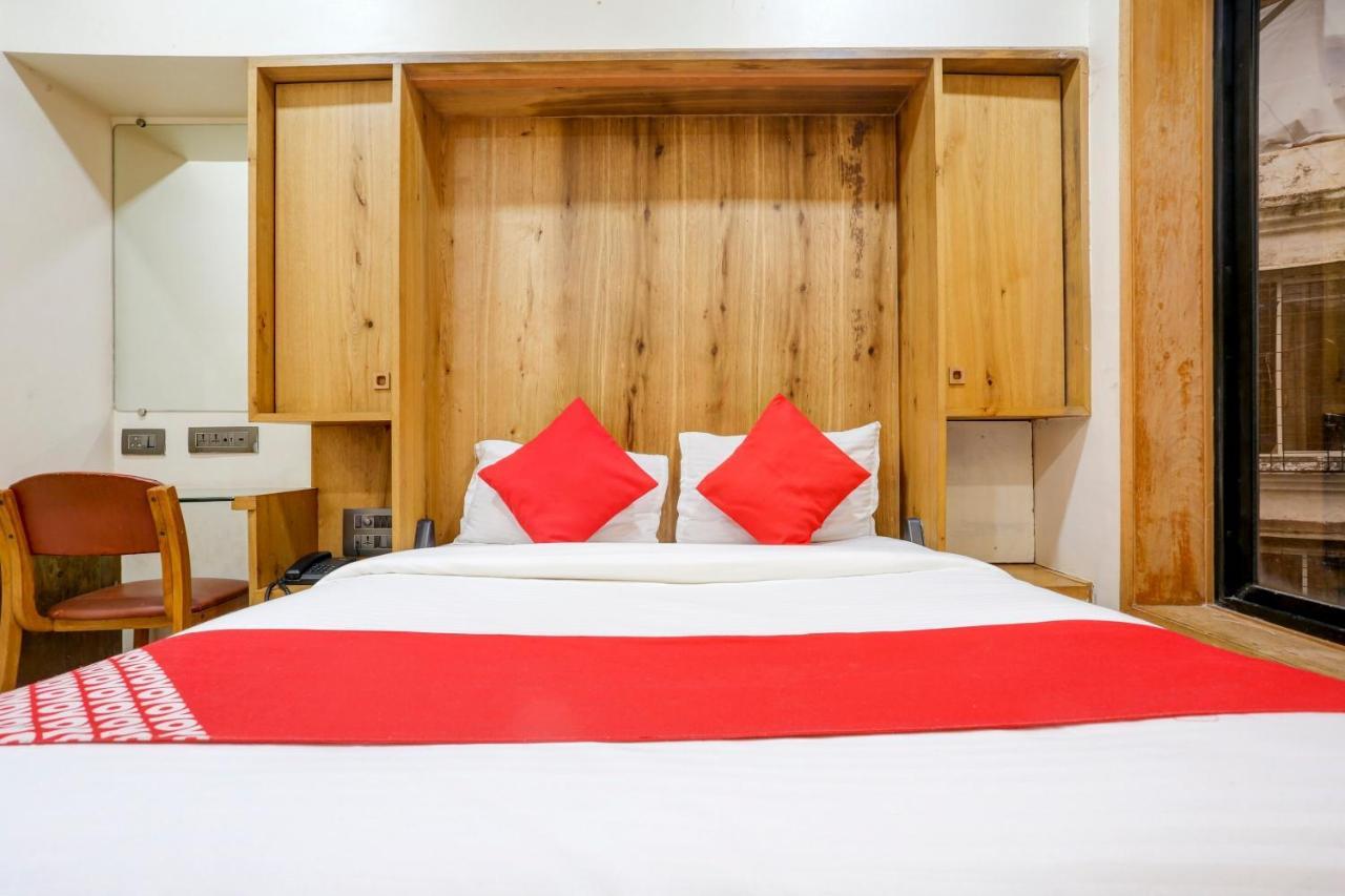 Oyo 81549 Hotel Elegance Nx Mumbai (Bombay) Buitenkant foto