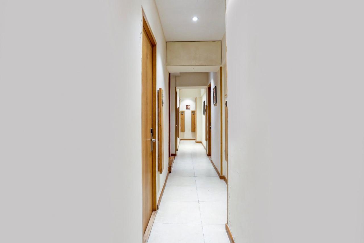 Oyo 81549 Hotel Elegance Nx Mumbai (Bombay) Buitenkant foto
